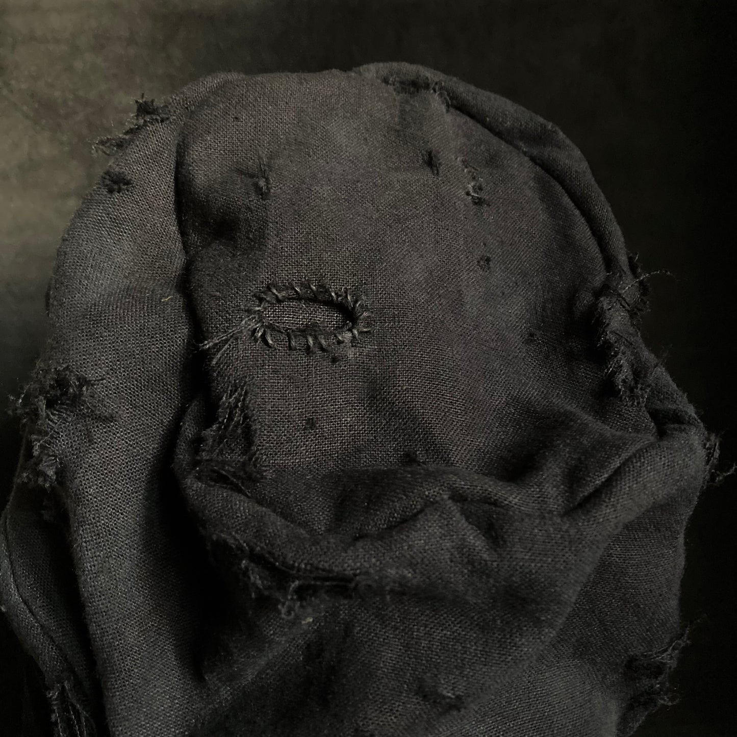 Black linen damage martial turn cap