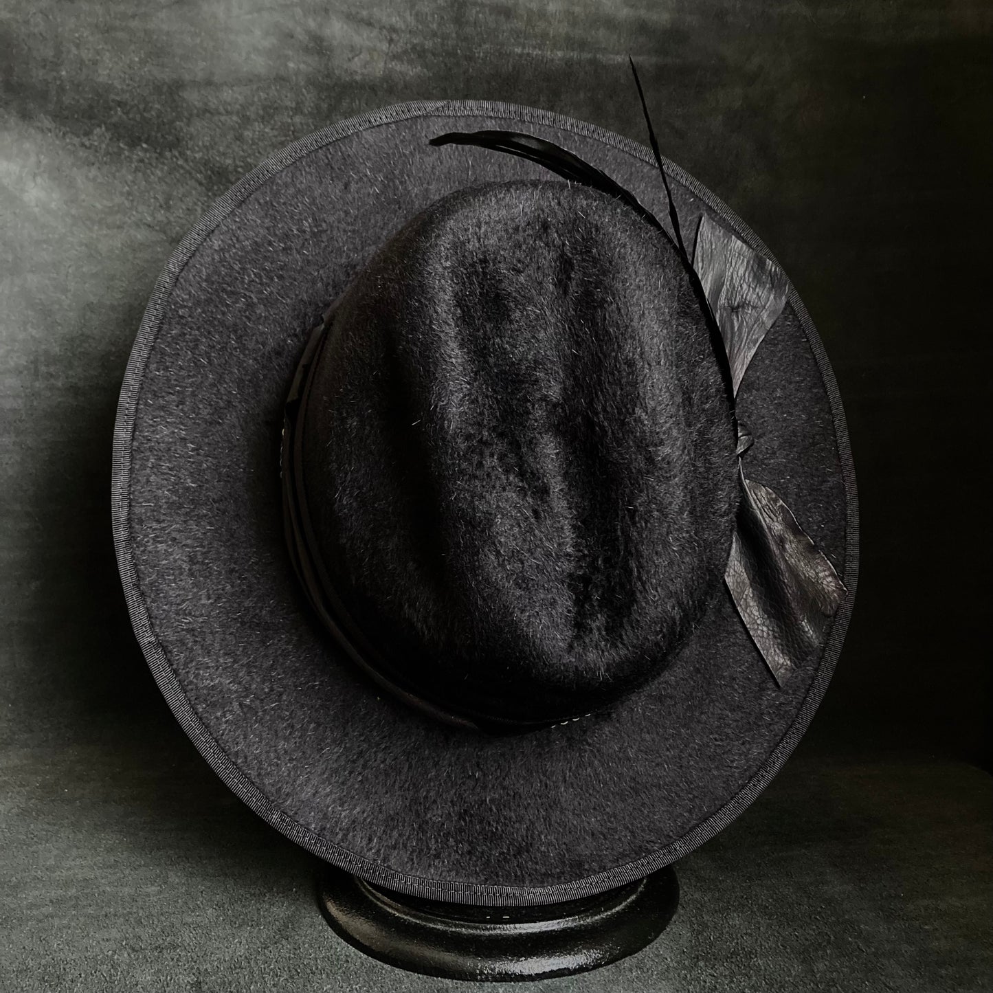 Dark night feather rabbit fur hat