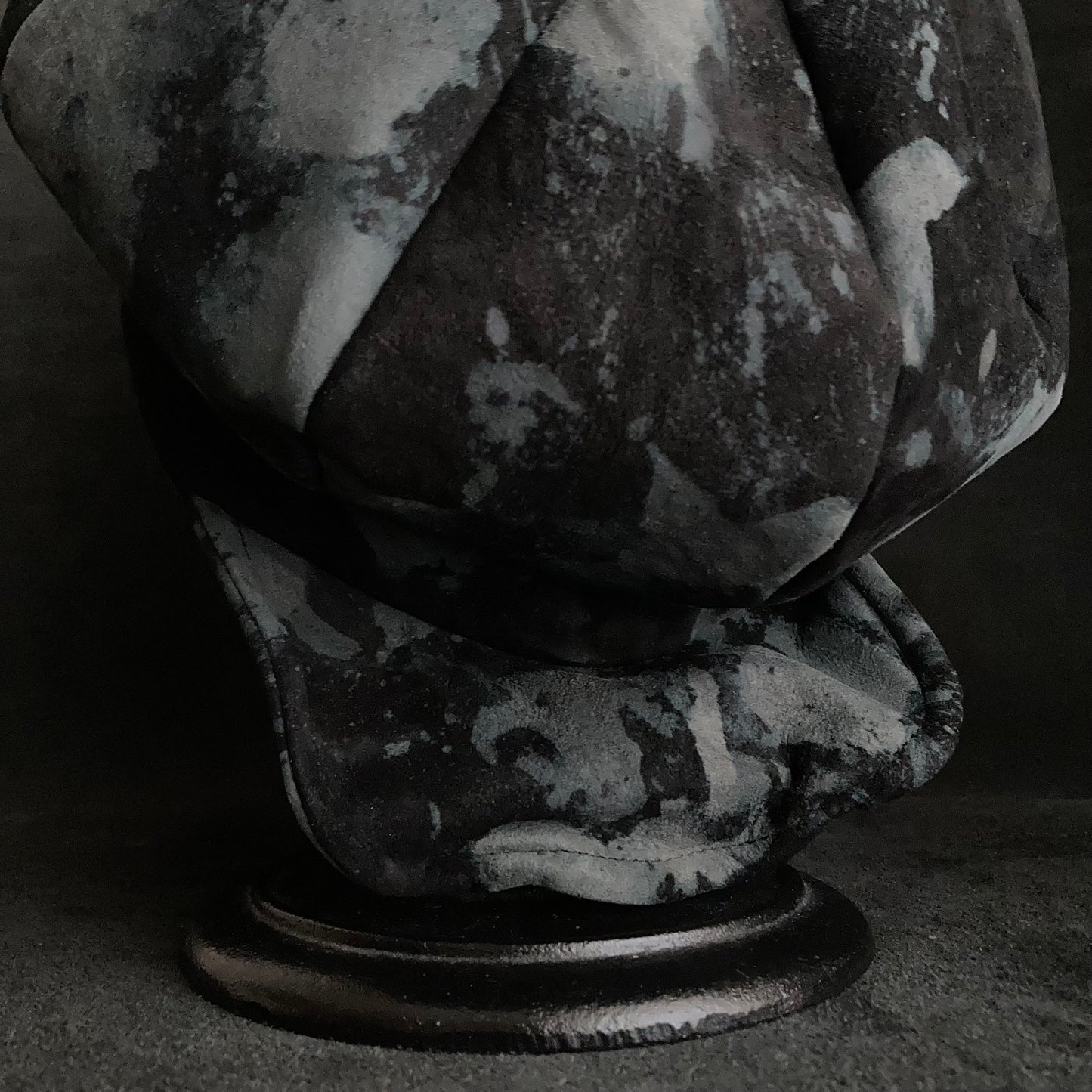 Stagnant change leather casquette