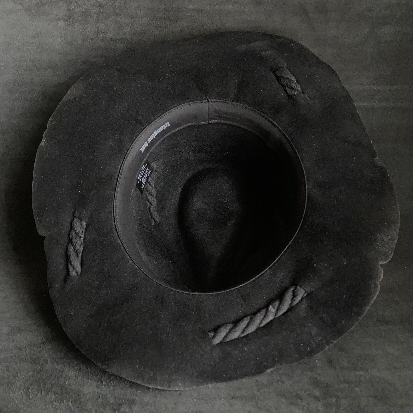 Black rope embeded fedora hat