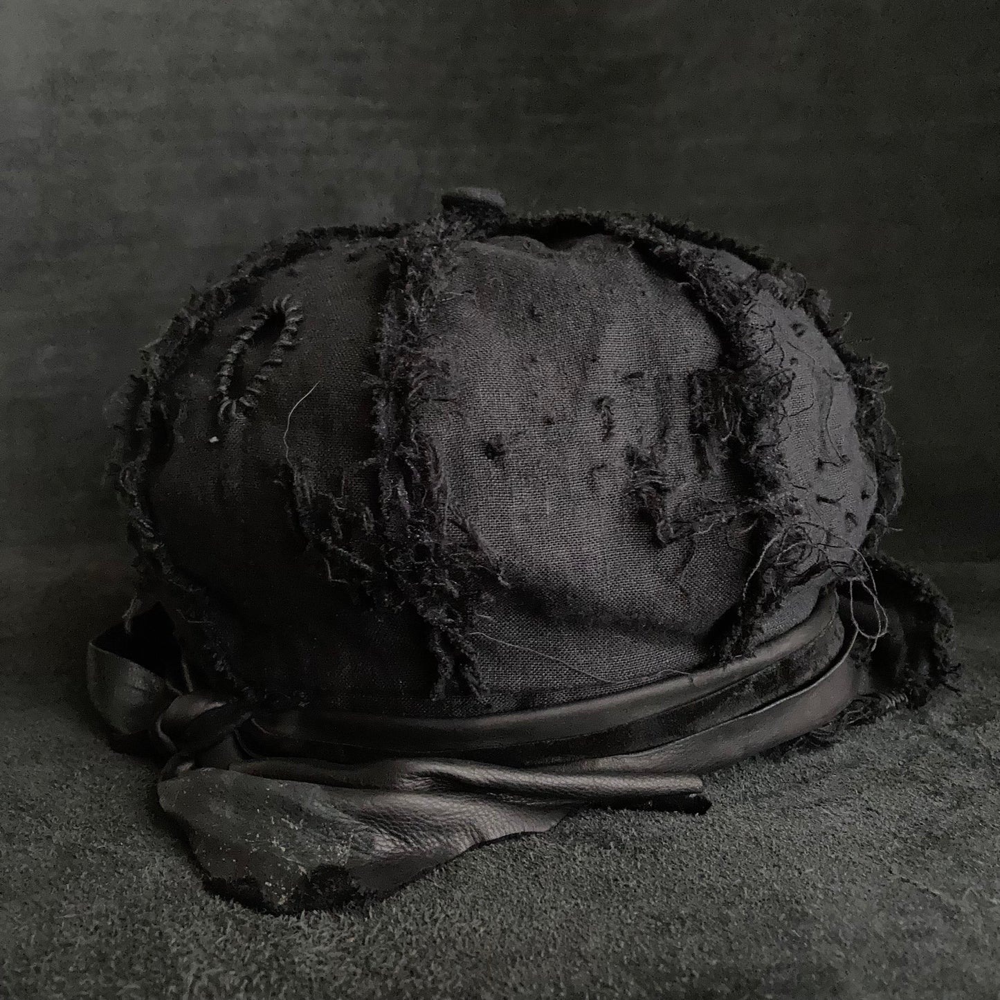 Black back linen damage martial casquette