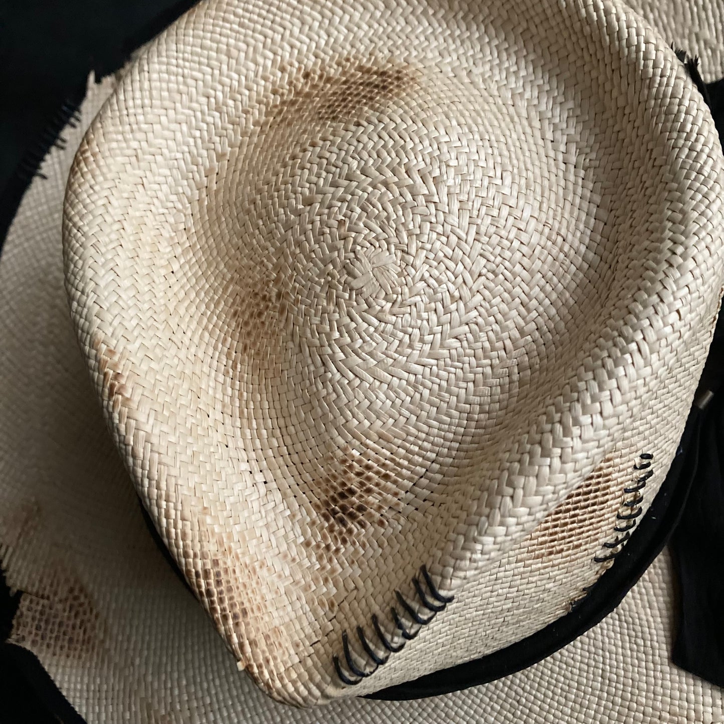 Burned damage natural panama hat