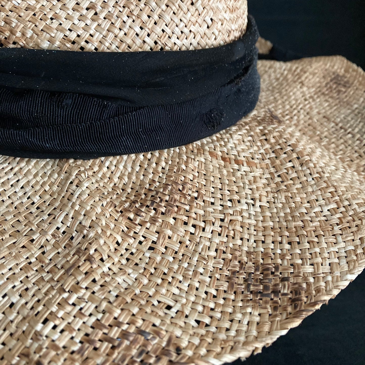 Burnt flower bao  hat