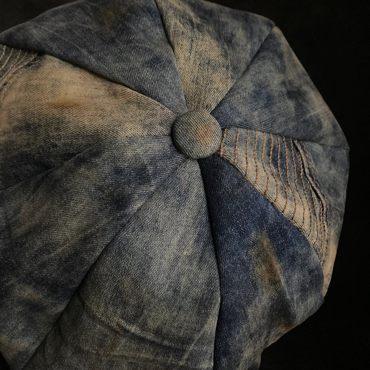 Burnt old denim re-casquette