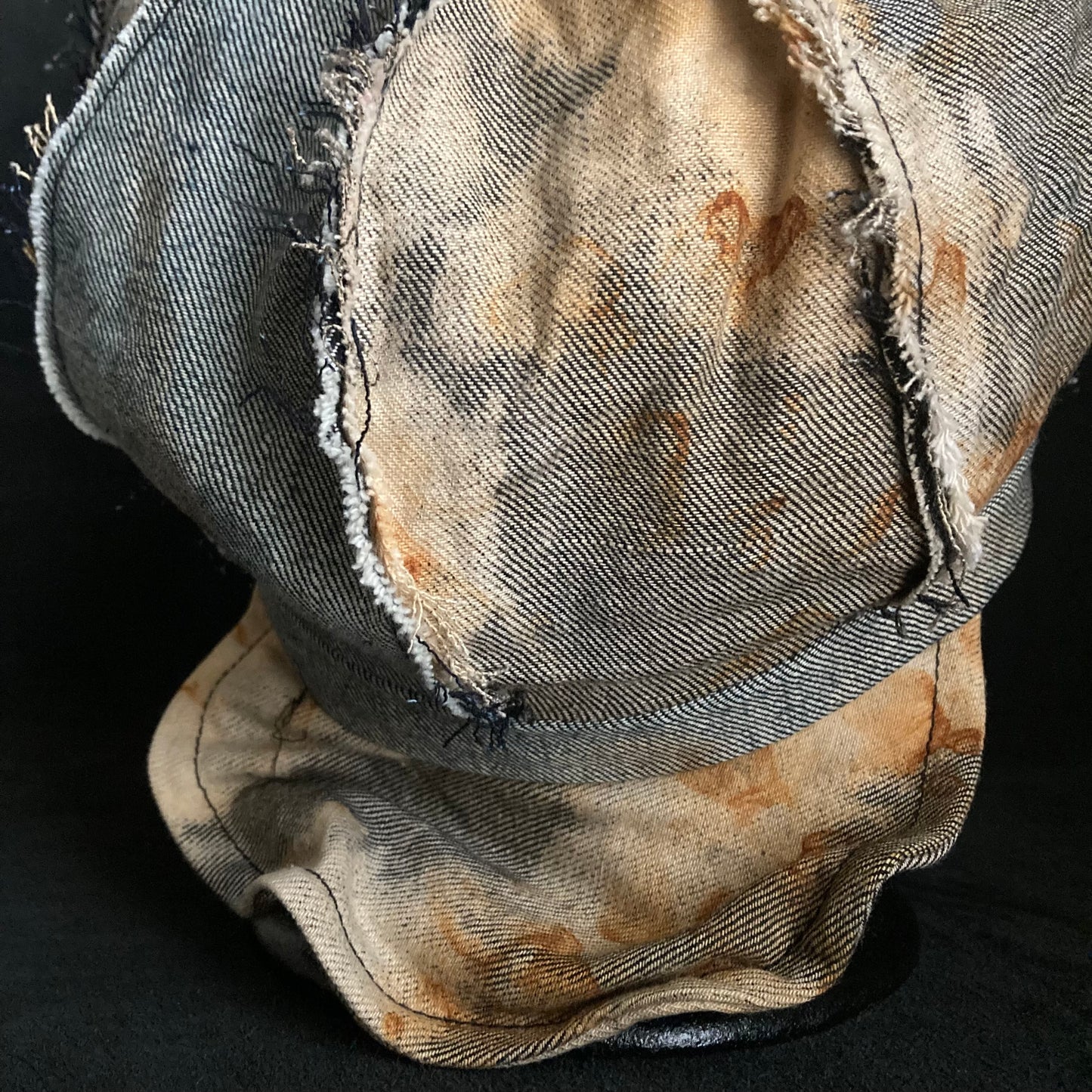 Rust dyed back denim casquette