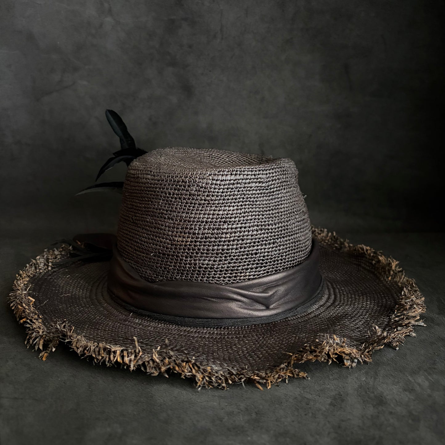 Bad feather rough panama hat
