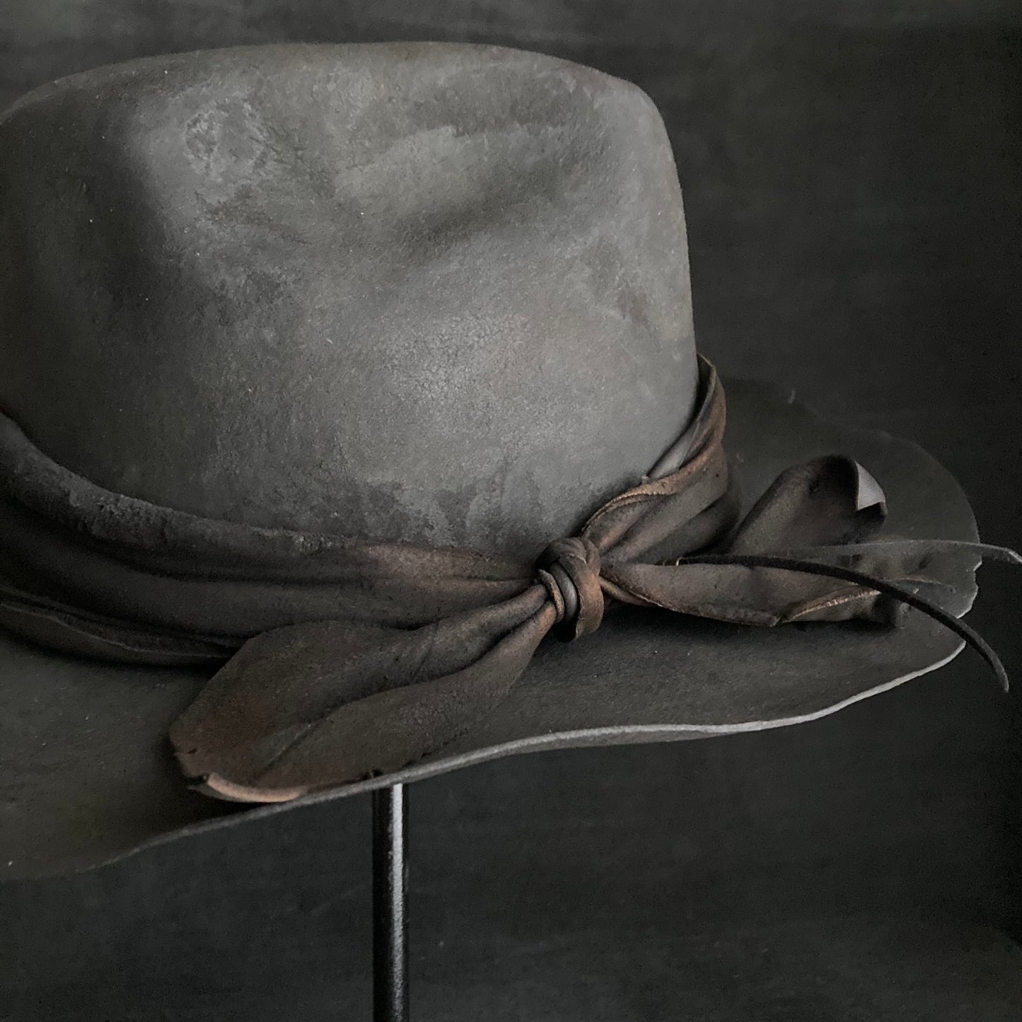 Charcoal jagged leather western hat