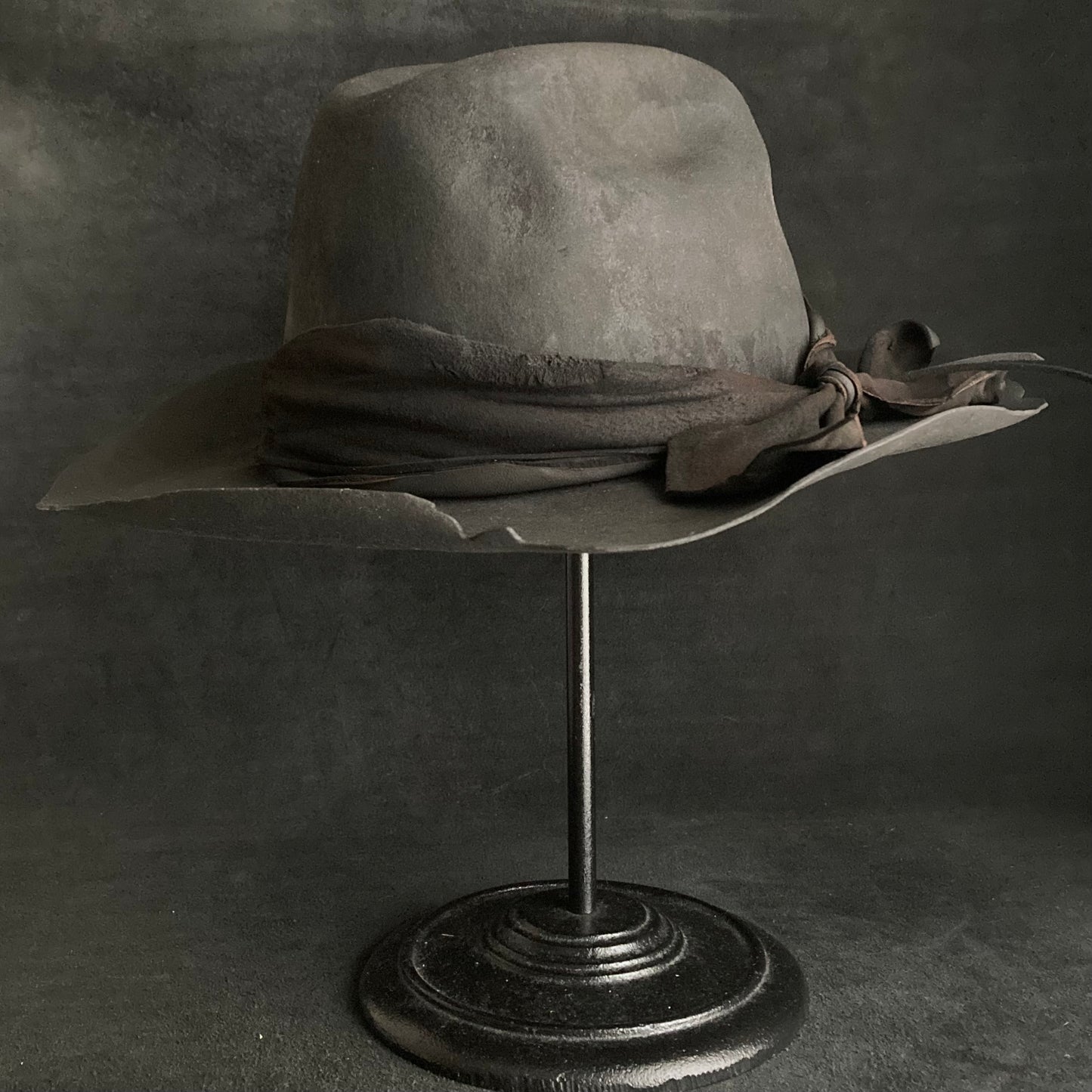Charcoal jagged leather western hat