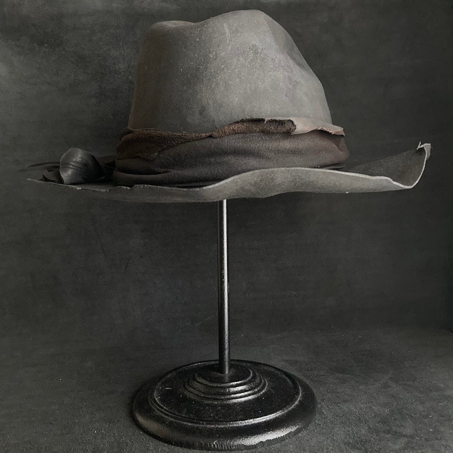 Charcoal jagged leather western hat