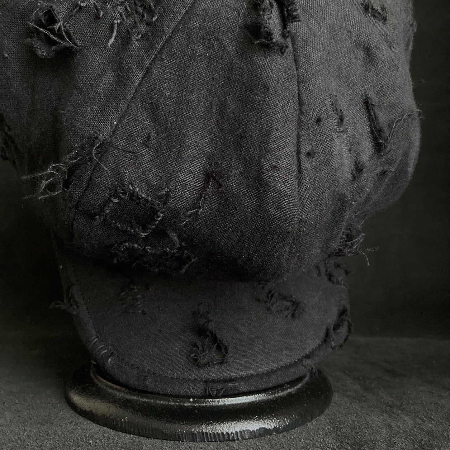Black linen damage patchwork& stitch casquette (brim core)