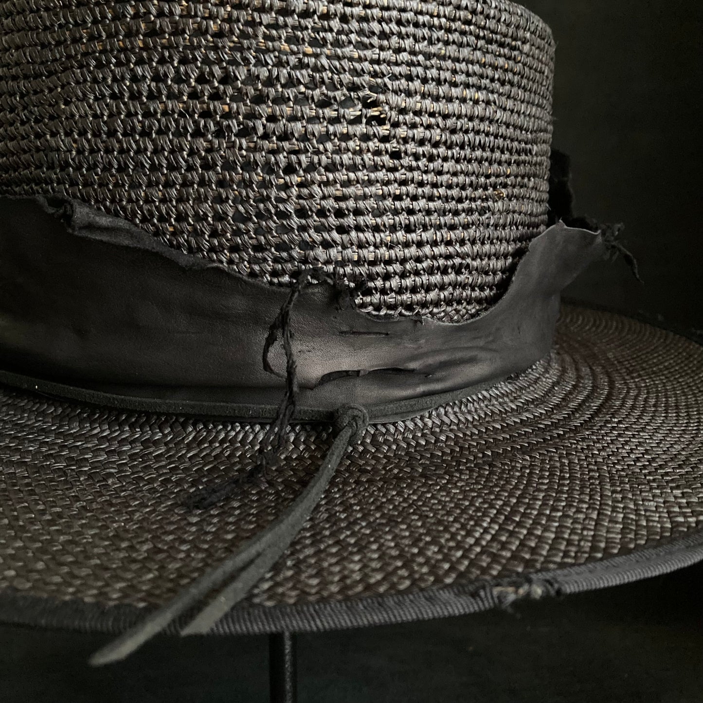Crow leather flat panama hat