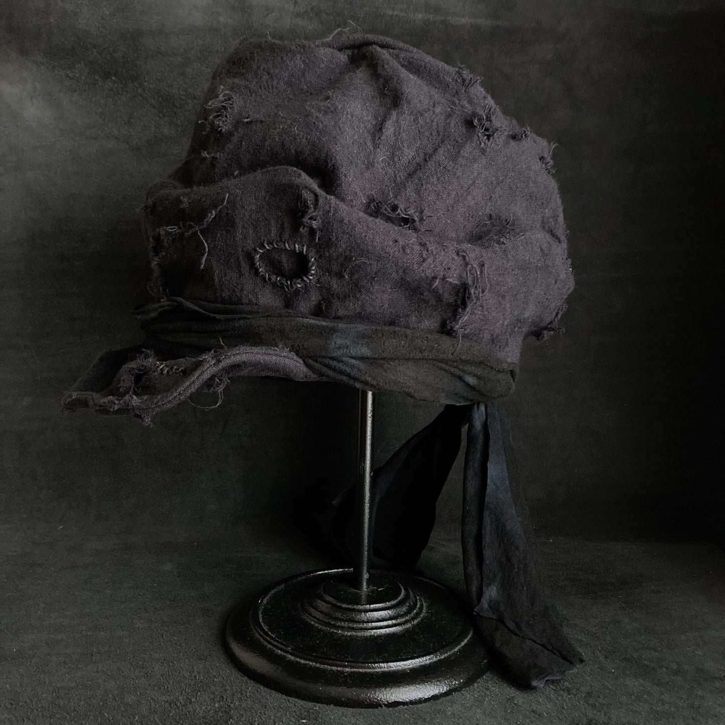 Black linen canvas damage martial turn cap