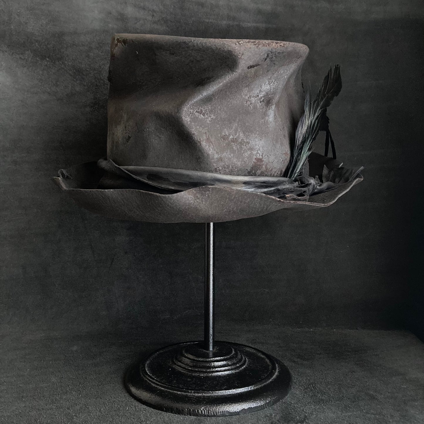Charcoal crow crash silk hat