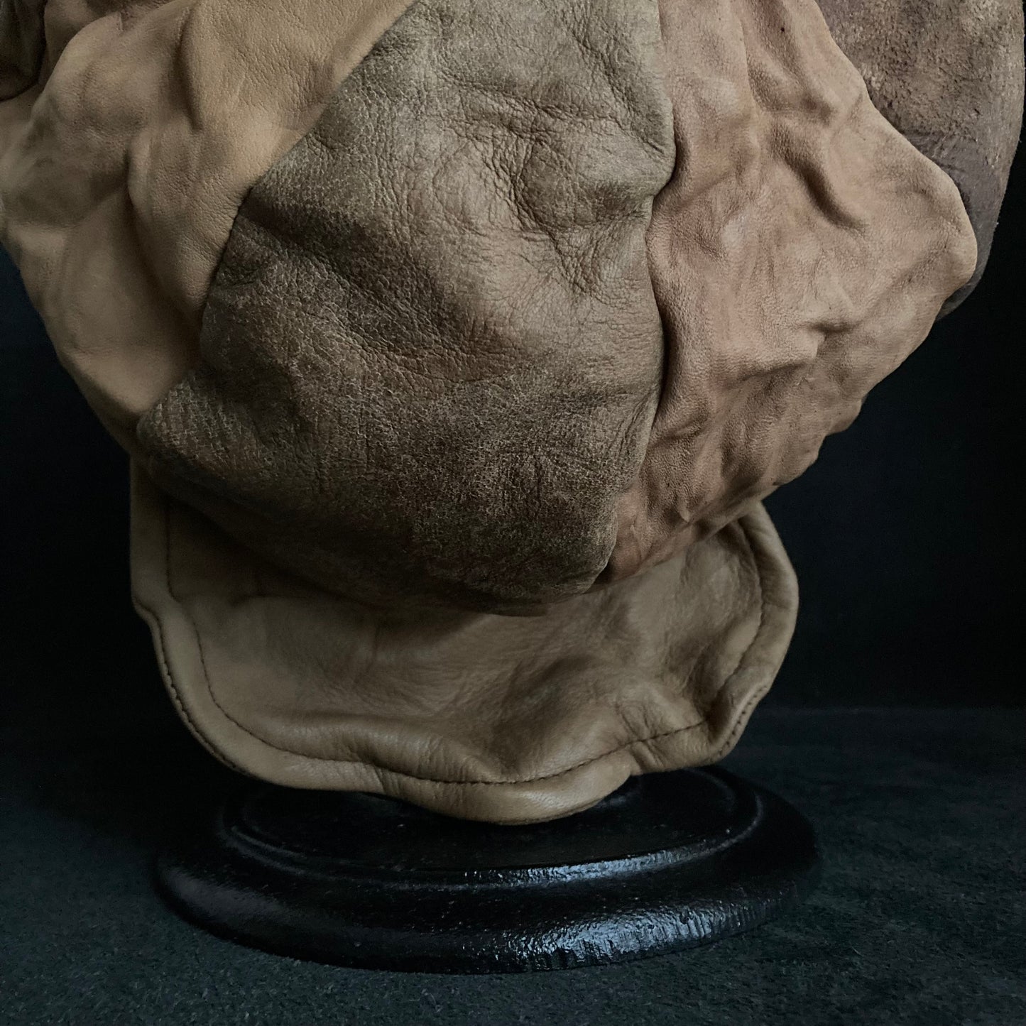 Each brown camel leather casquette