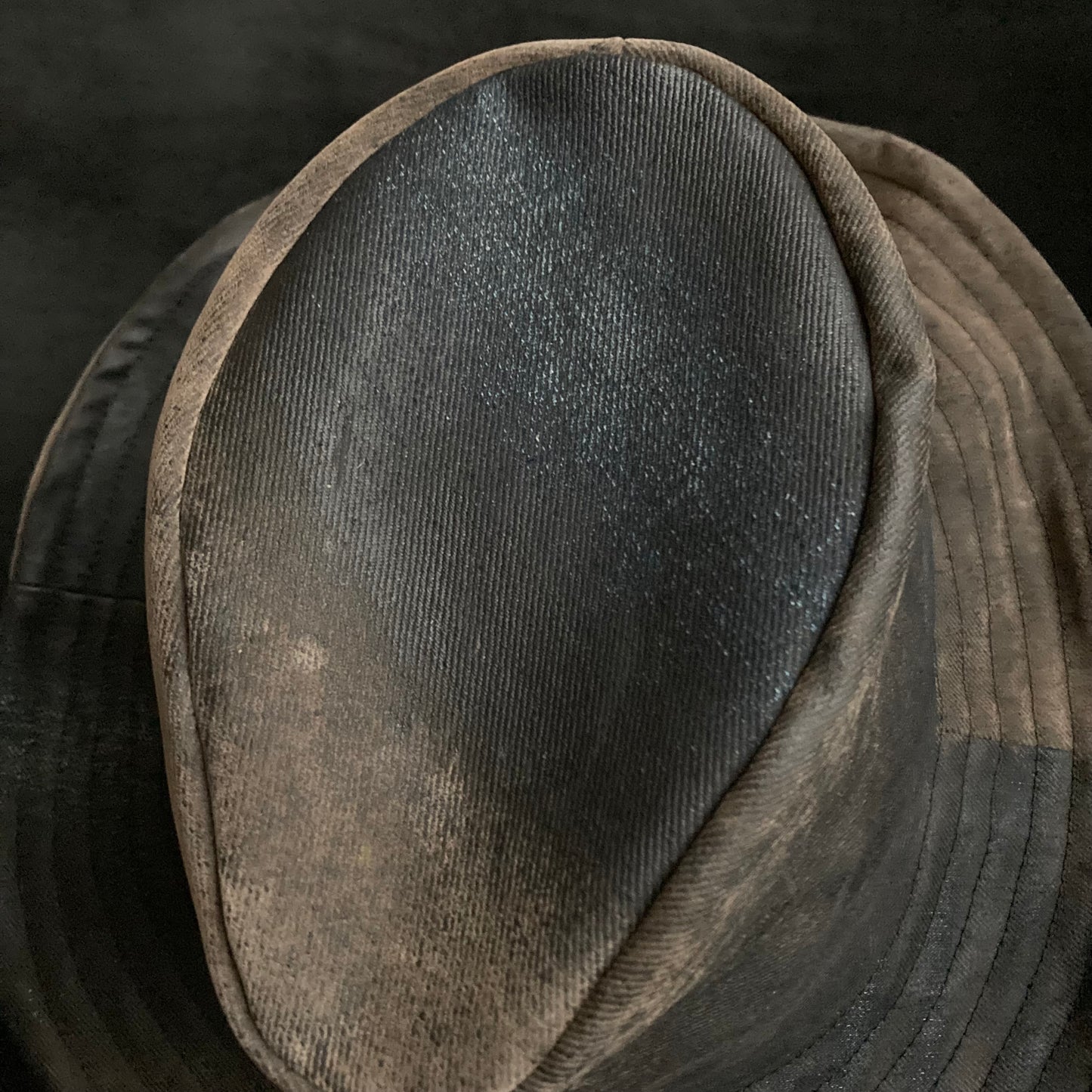 Iron-colored cloth fedora hat