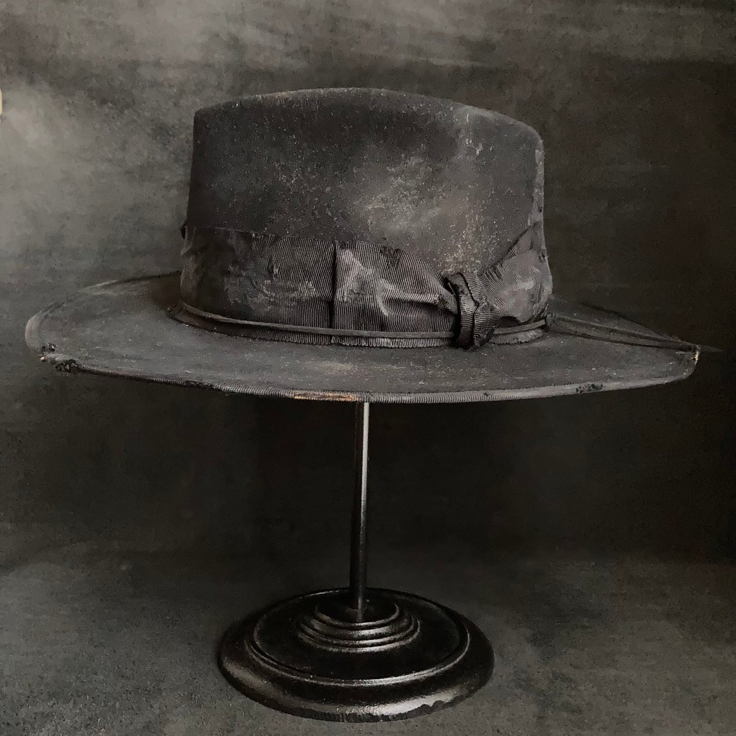 Plain dirt black fedora hat