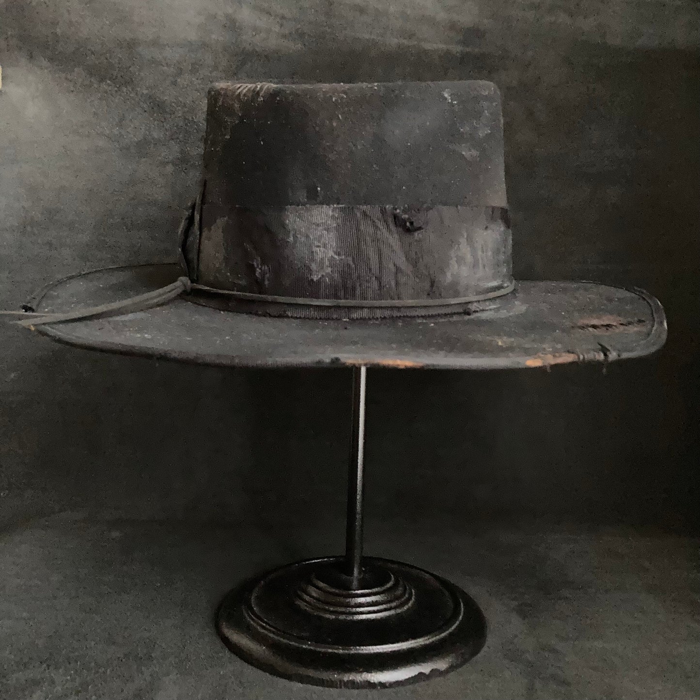 Plain dirt black fedora hat