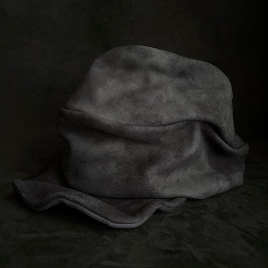 Mud rough leather turn cap