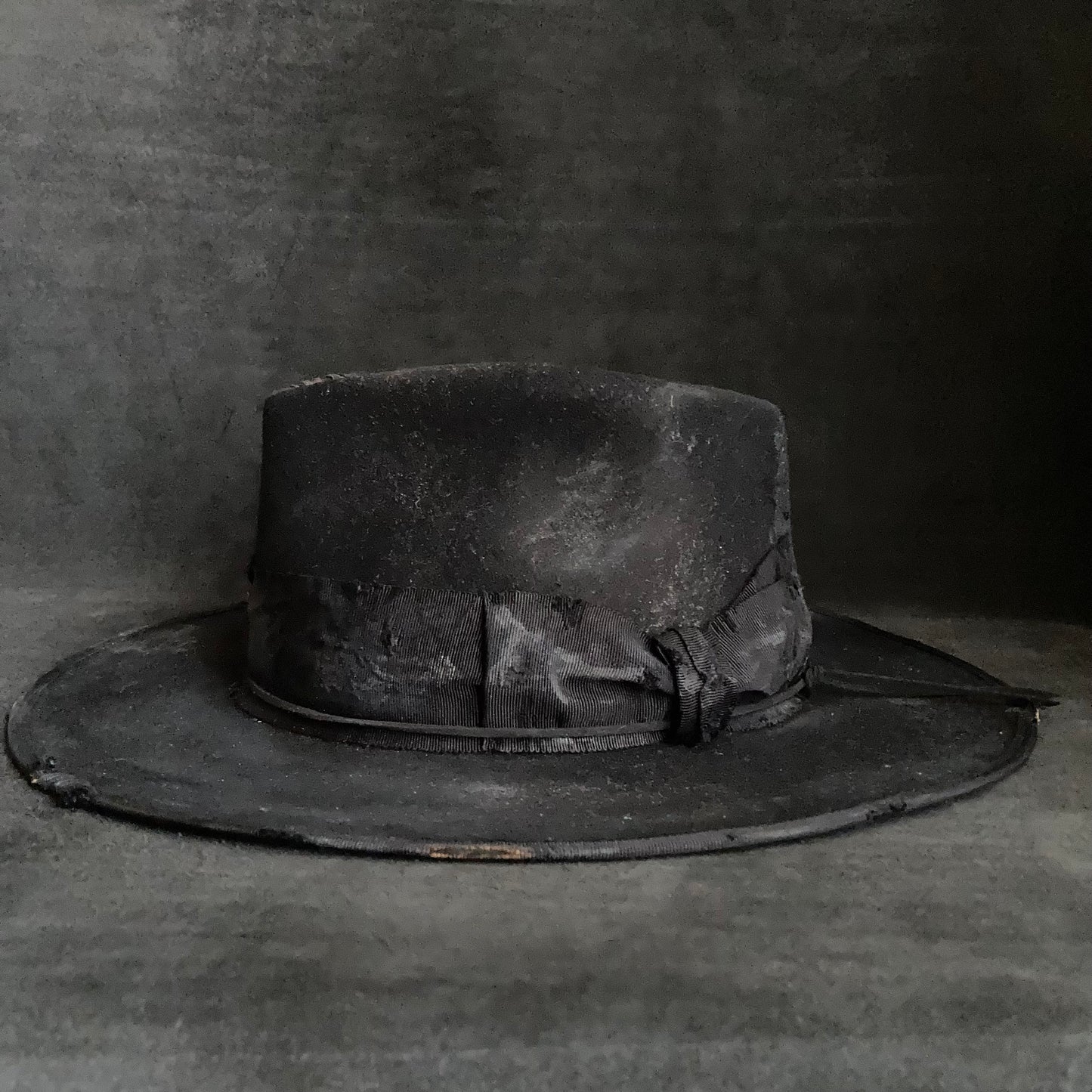 Plain dirt black fedora hat