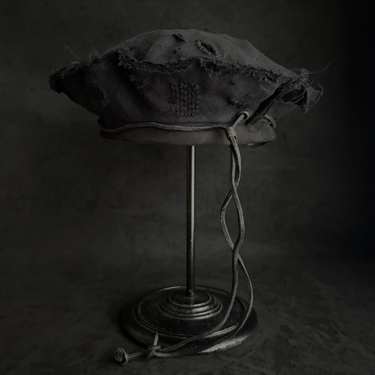 Back side black linen leather strap chain beret