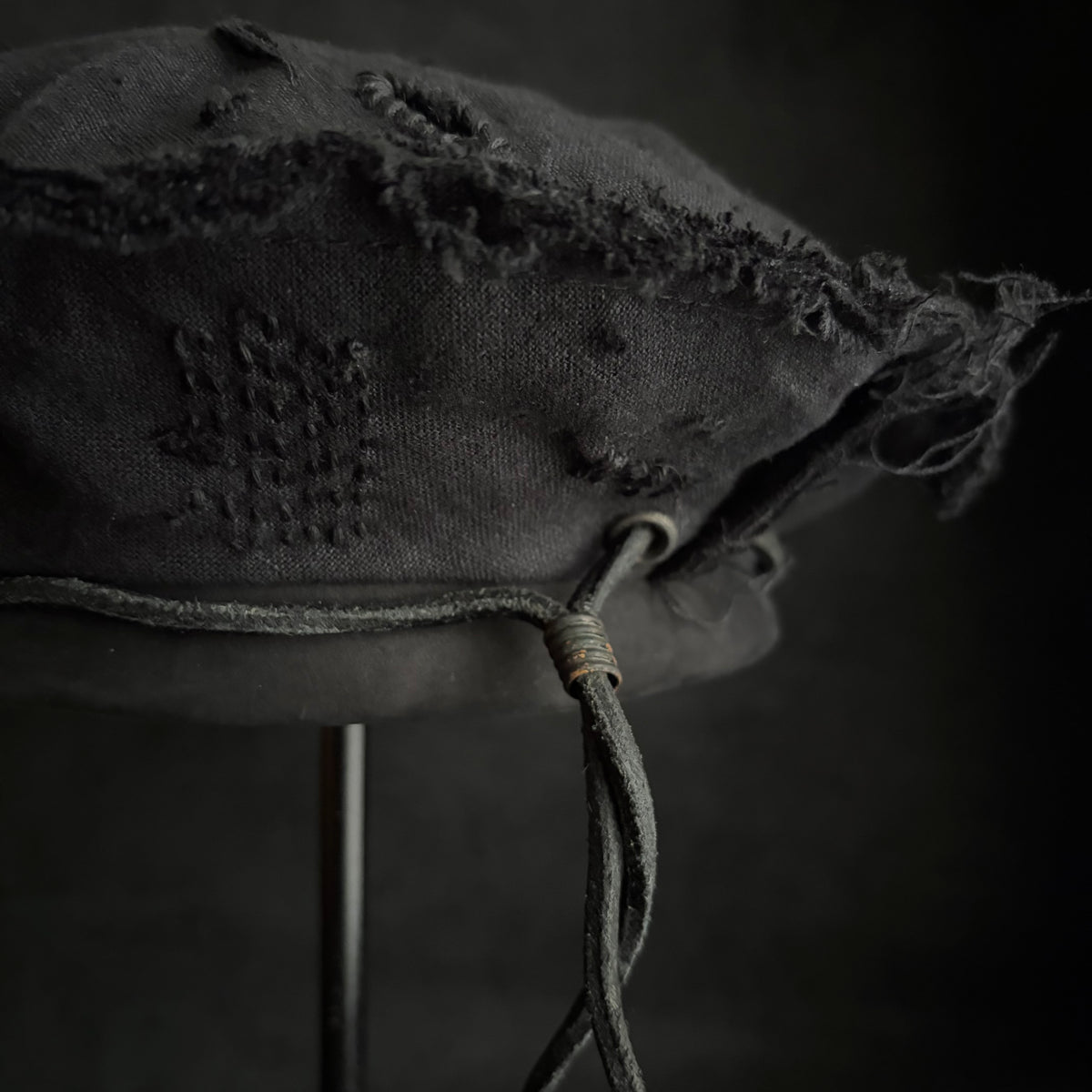 Back side black linen leather strap chain beret