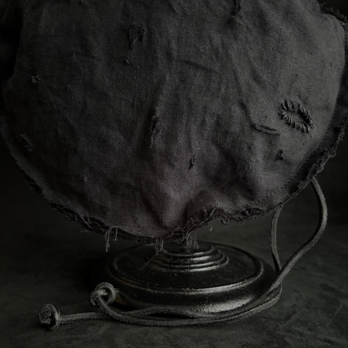 Back side black linen leather strap chain beret
