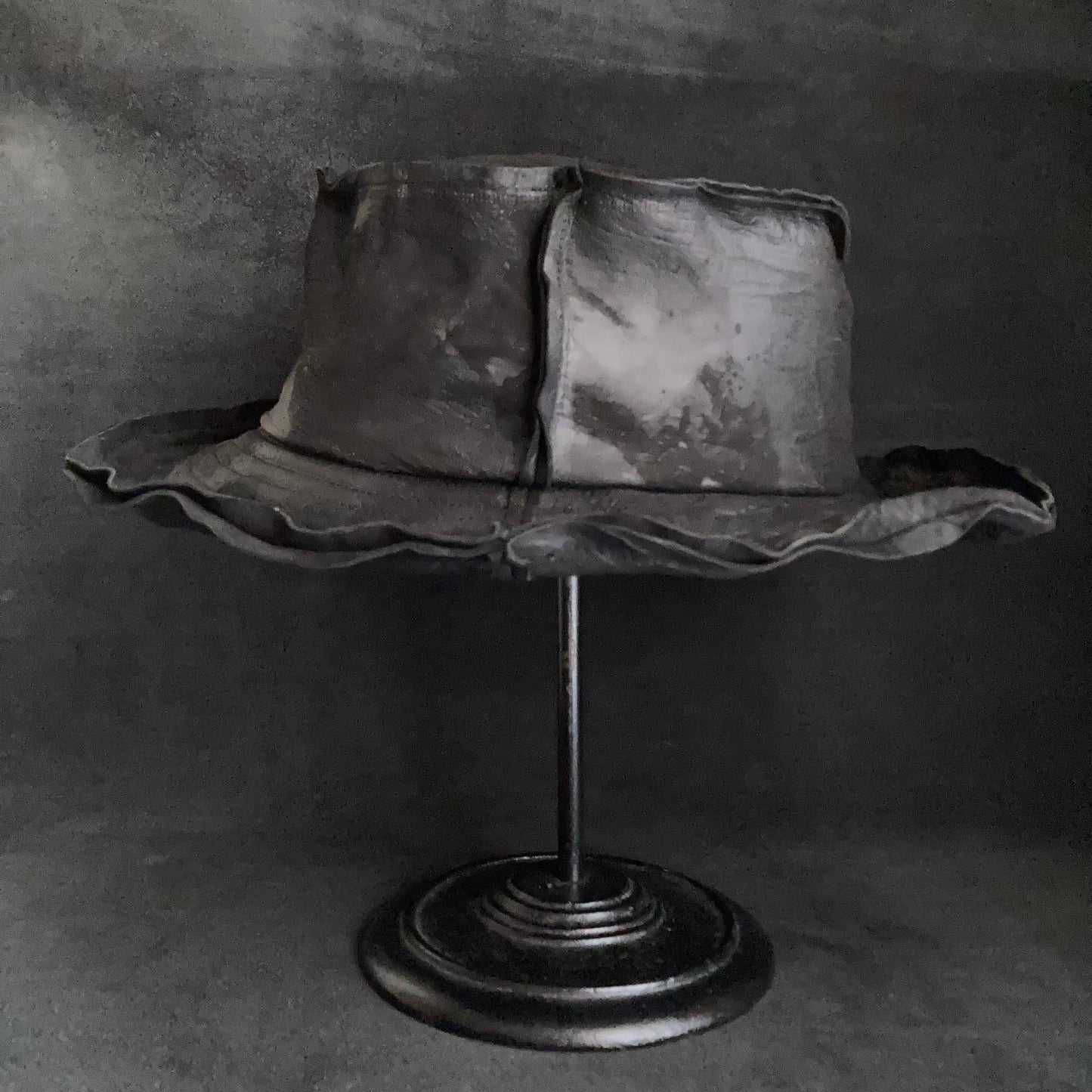 Partial bleaching leather bucket  hat