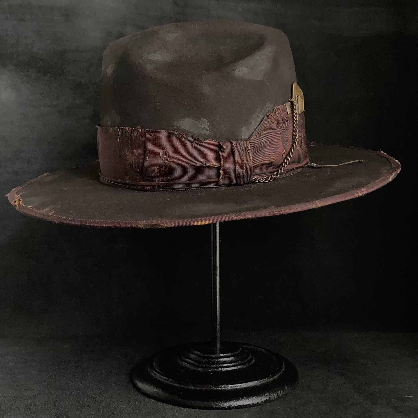 Dark brown beaver anchor western hat
