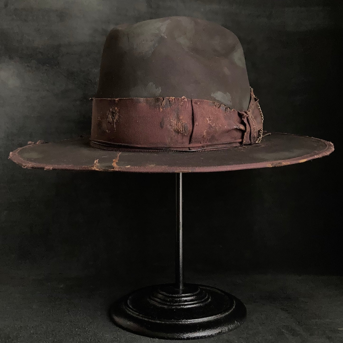 Dark brown beaver anchor western hat