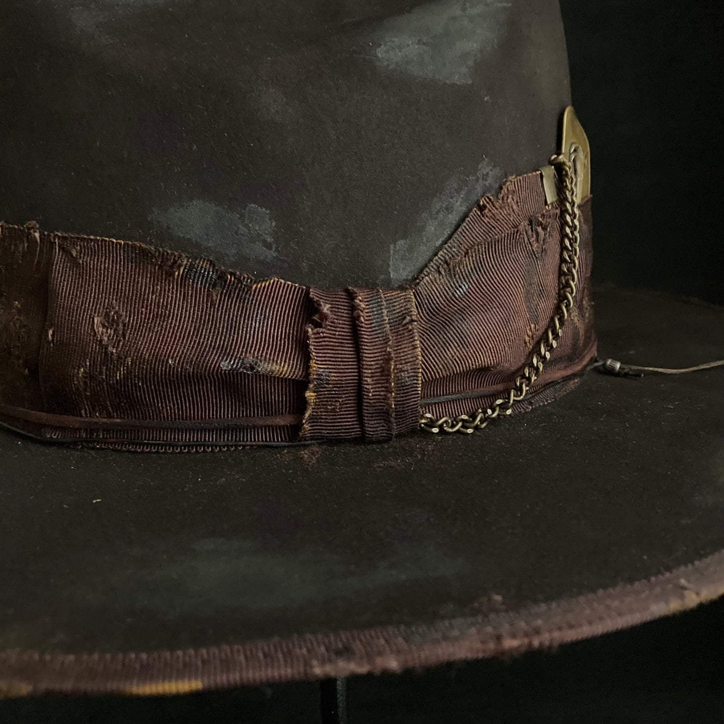 Dark brown beaver anchor western hat