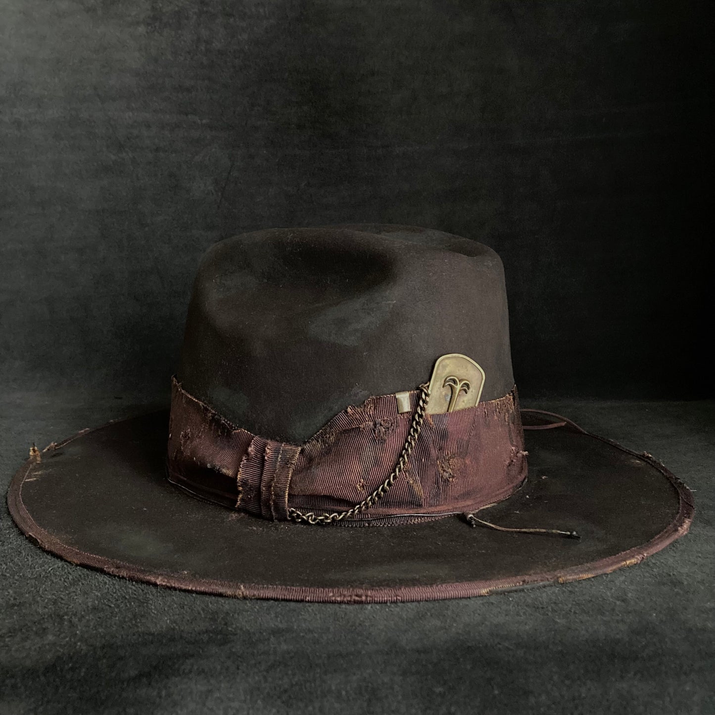 Dark brown beaver anchor western hat
