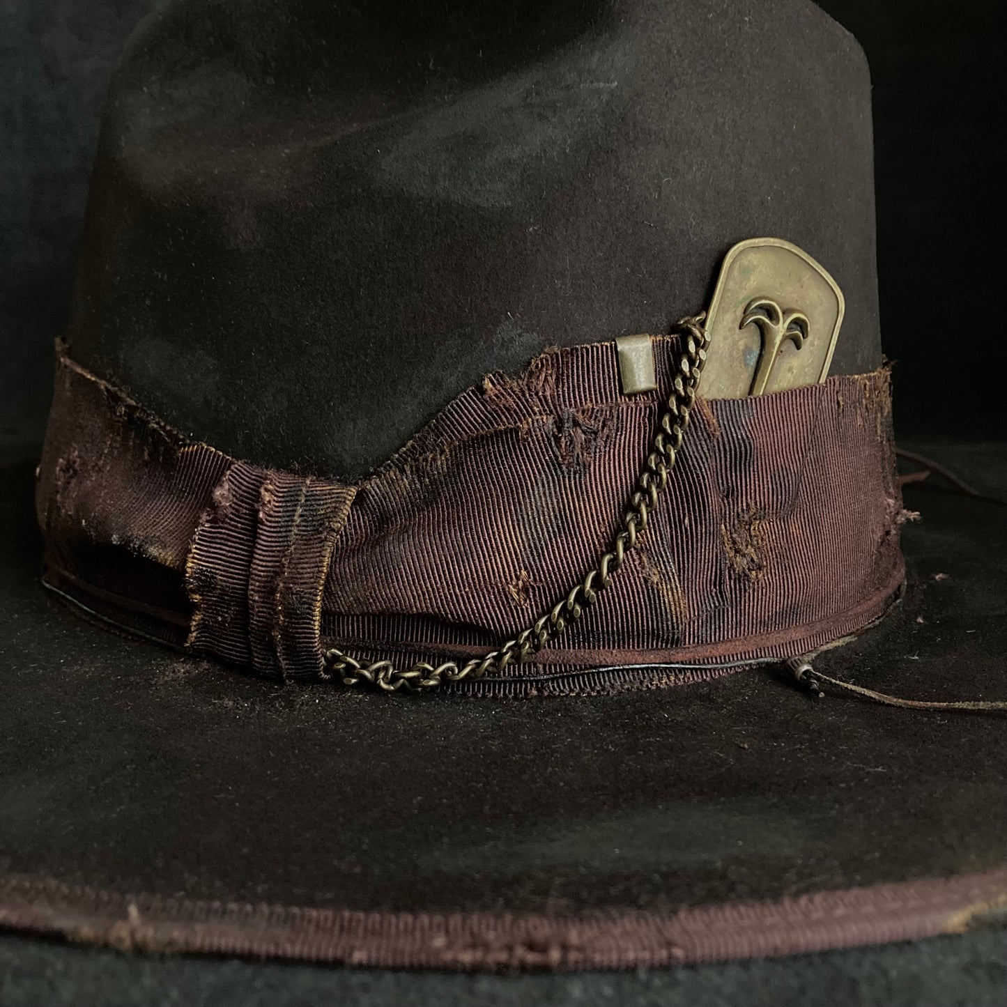Dark brown beaver anchor western hat