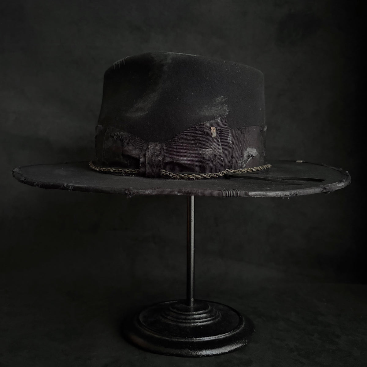Patina damage black fedora hat (western weight)