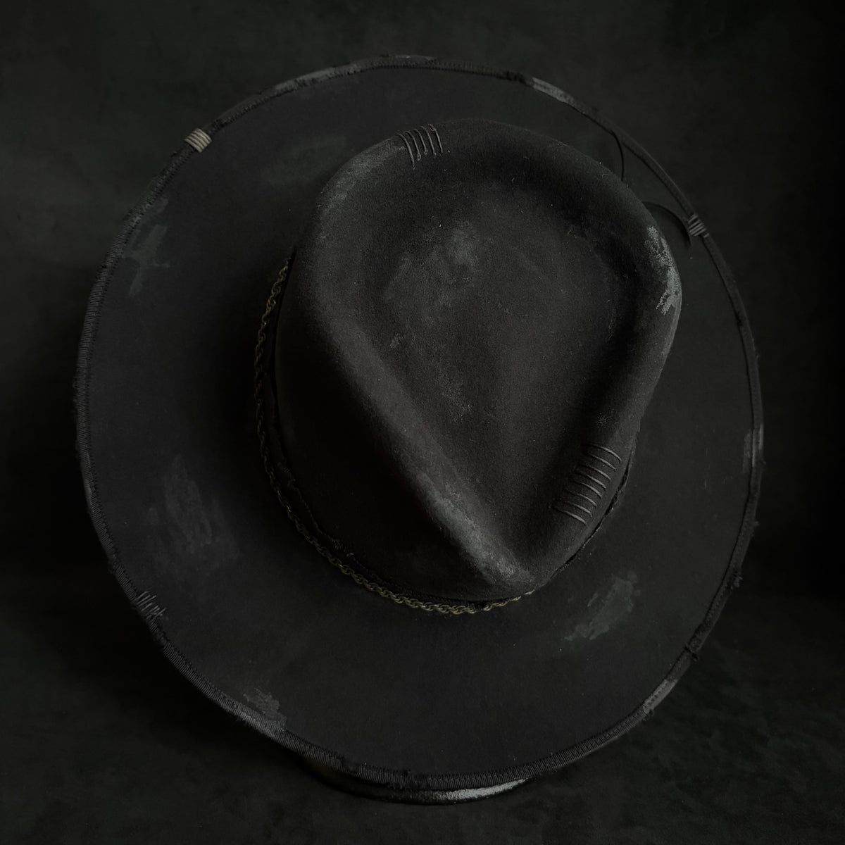 Patina damage black fedora hat (western weight)