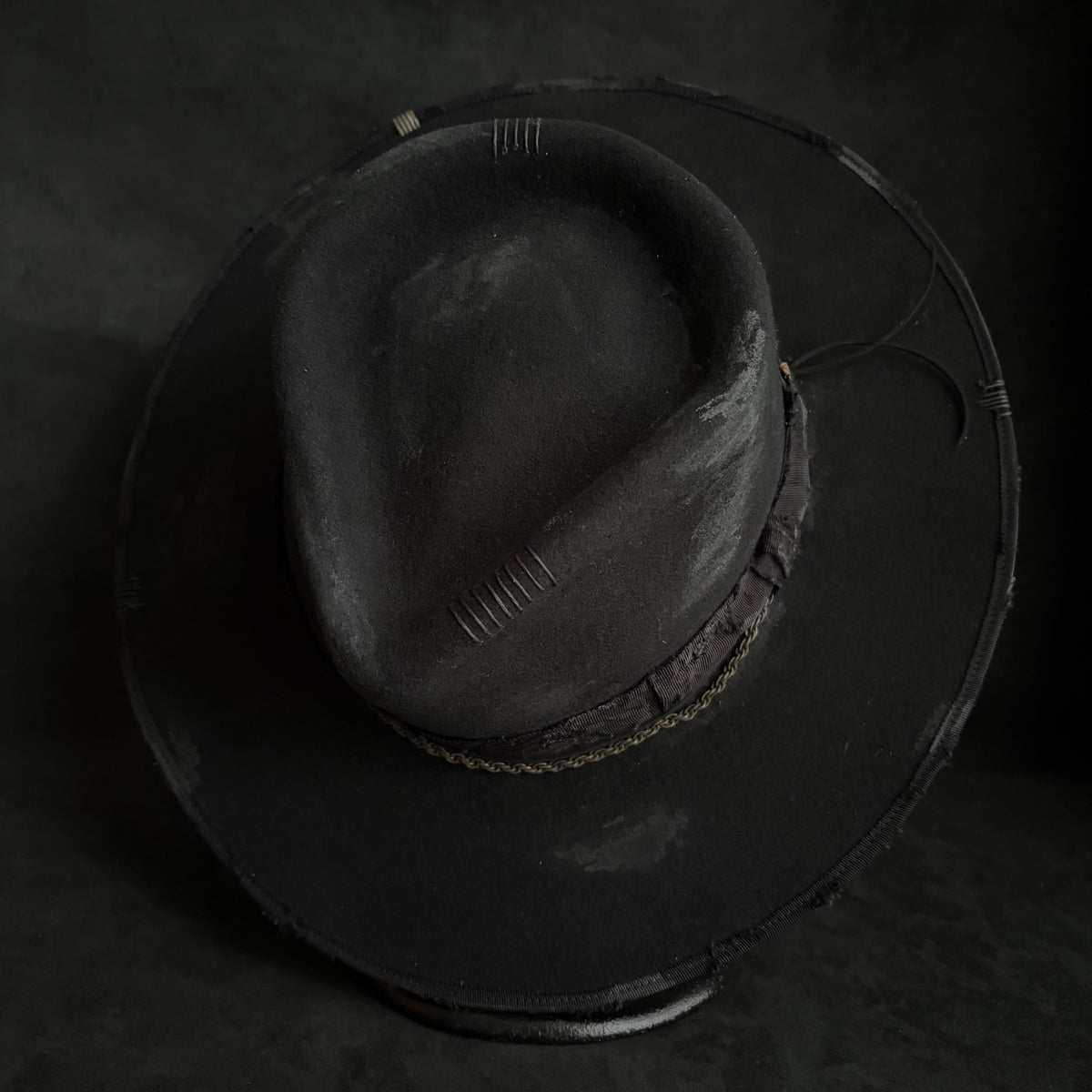 Patina damage black fedora hat (western weight)
