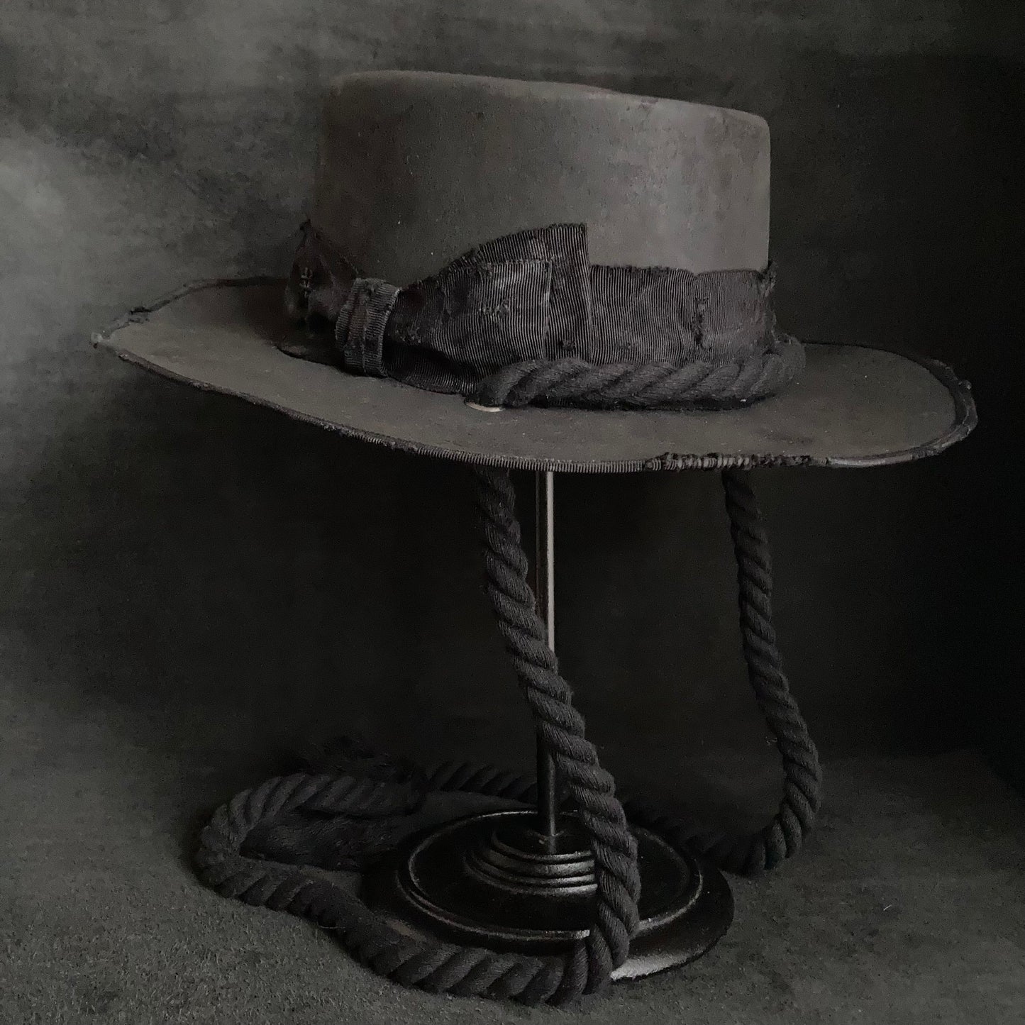Charcoal pork pie hanging rope hat