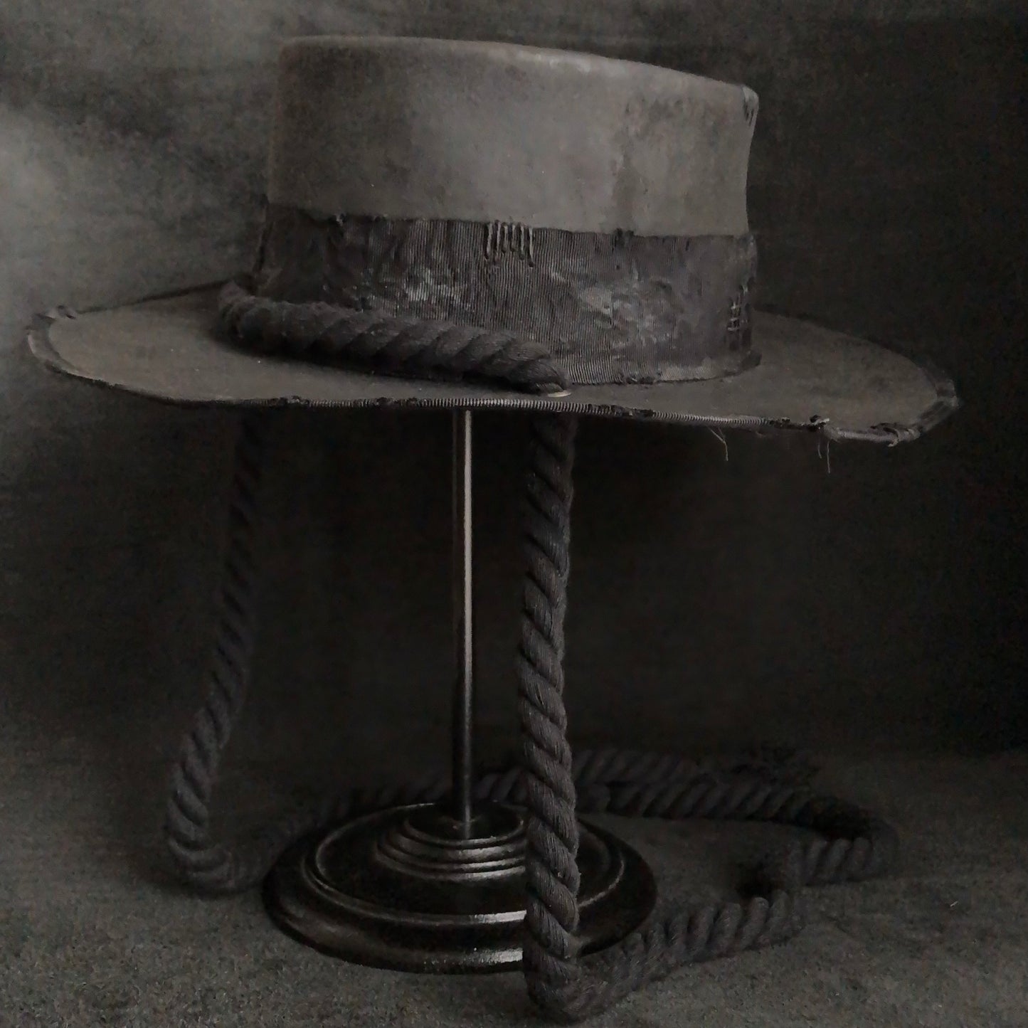 Charcoal pork pie hanging rope hat
