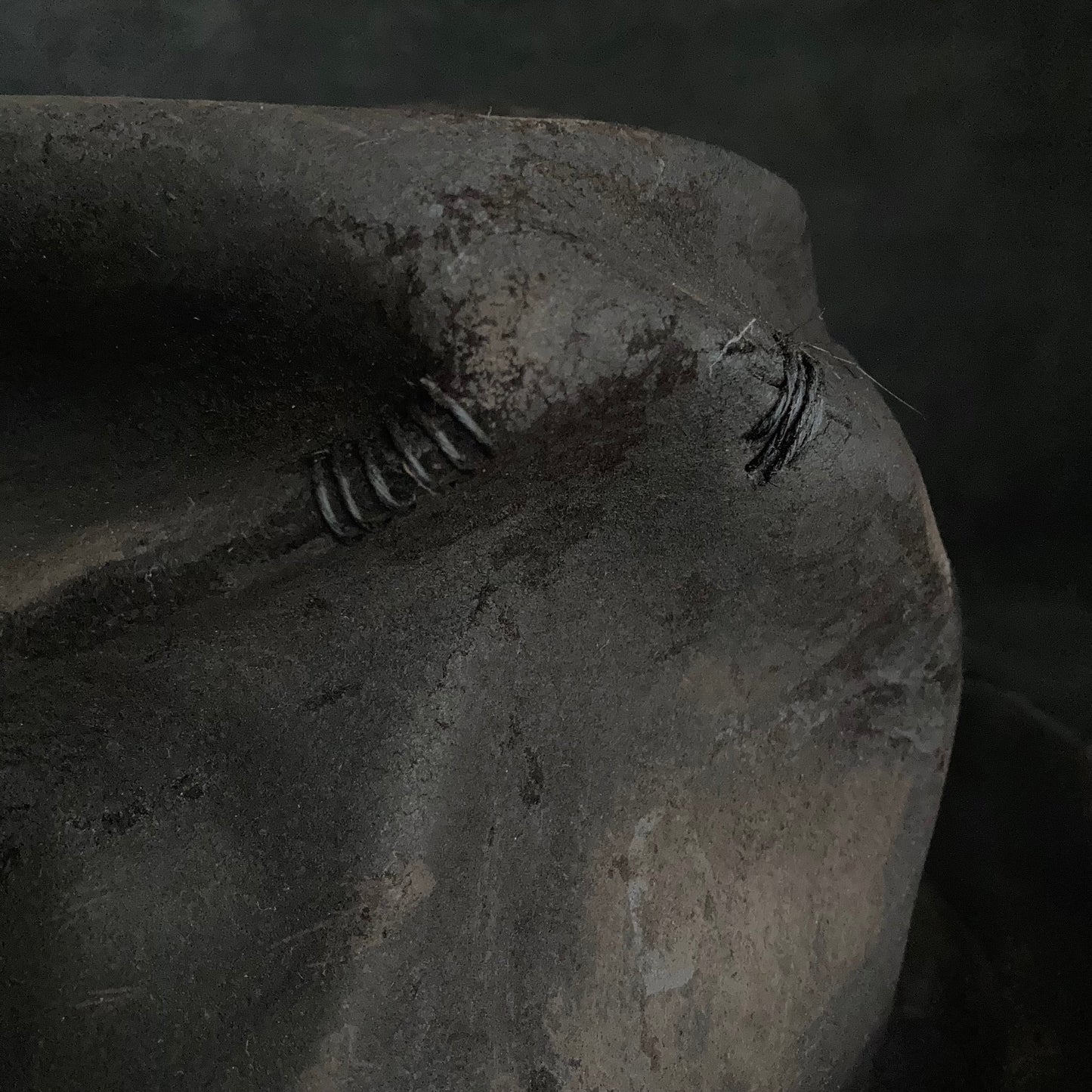 Hand shape crushed hi-fedora hat