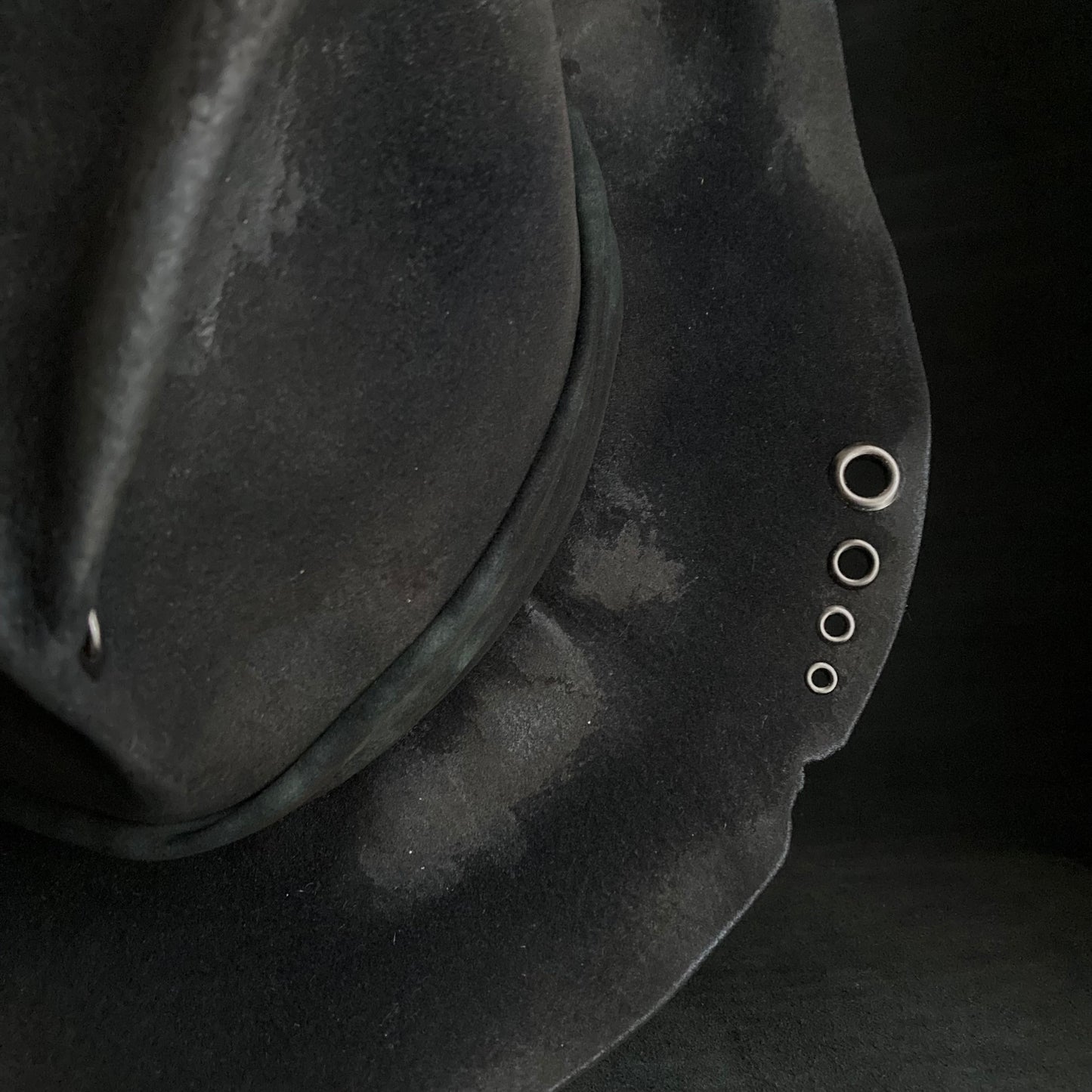 Eyelet burned black rabbit fedora hat