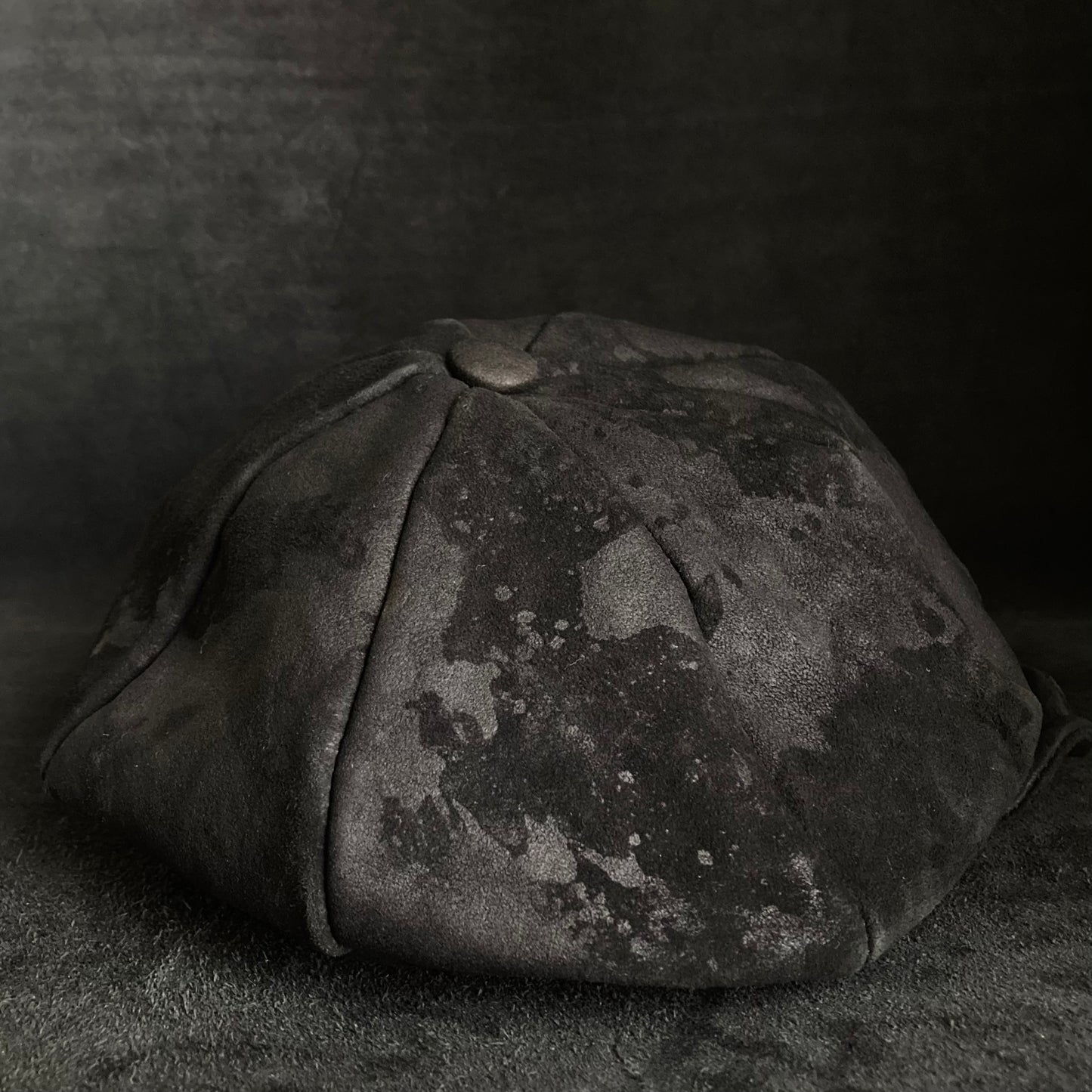 Black  bleached solid casquette