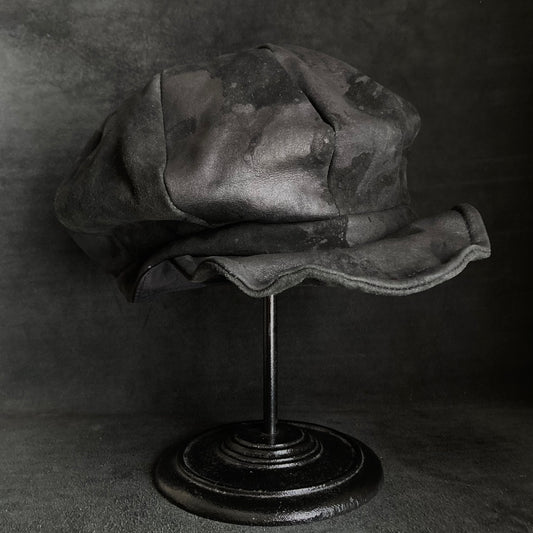 Black  bleached solid casquette