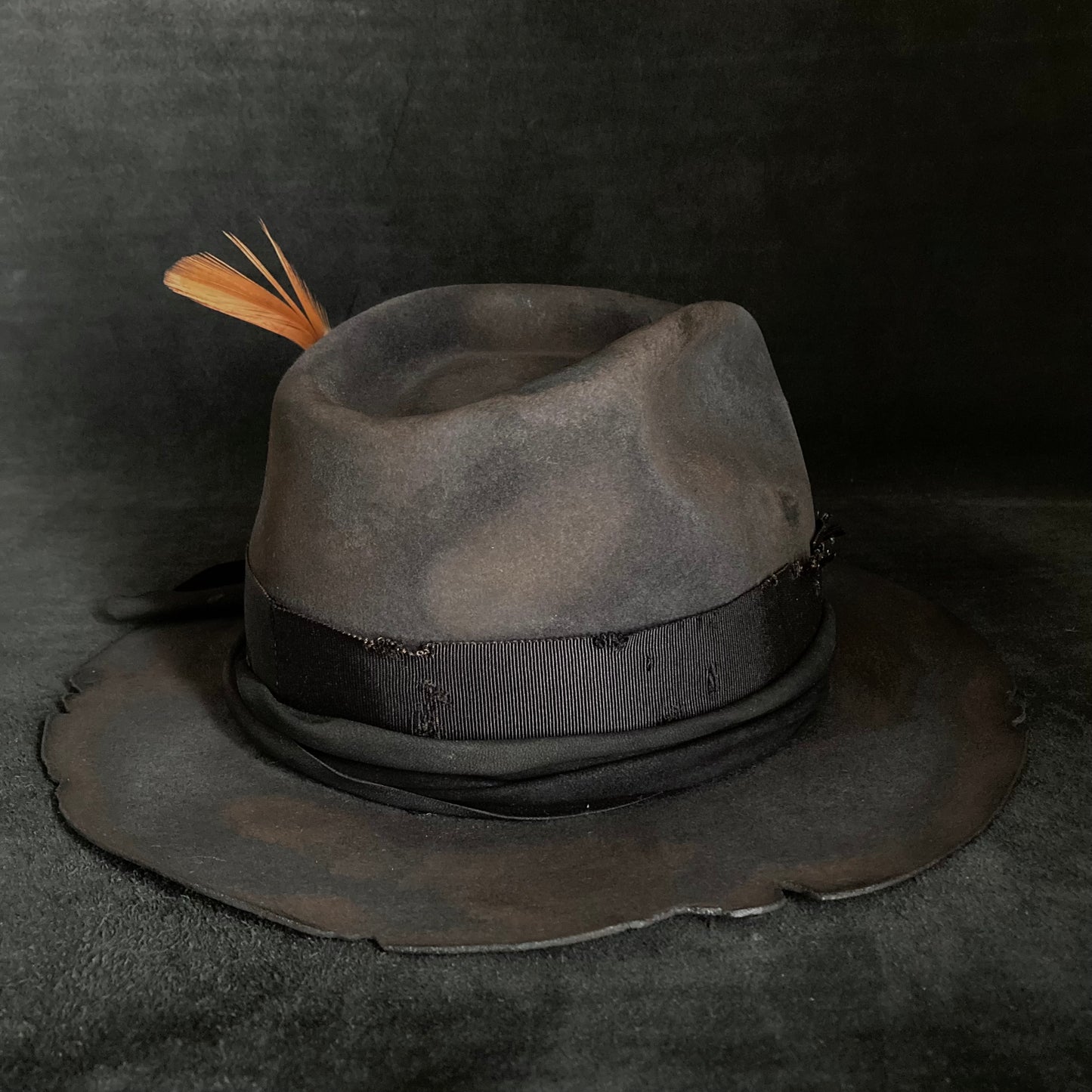 Burnt dark gray rabbit feather fedora hat
