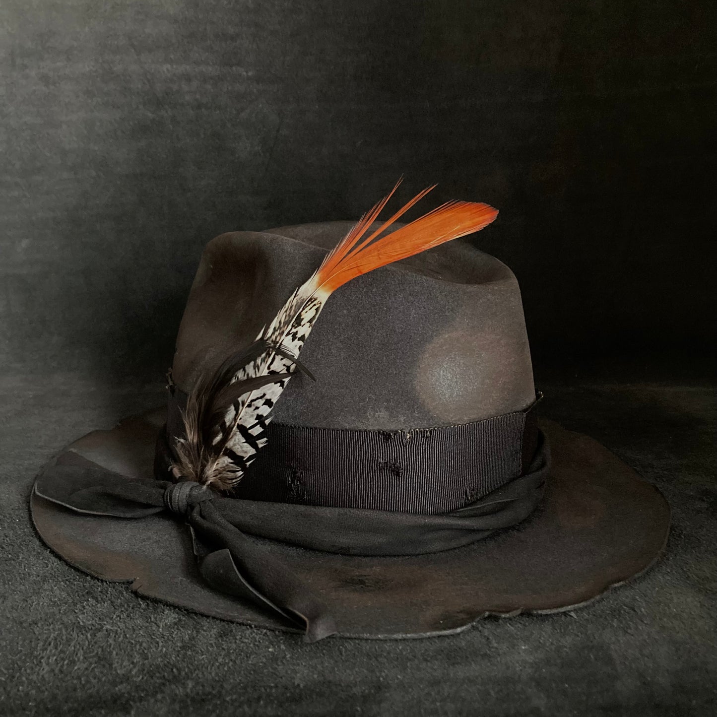 Burnt dark gray rabbit feather fedora hat
