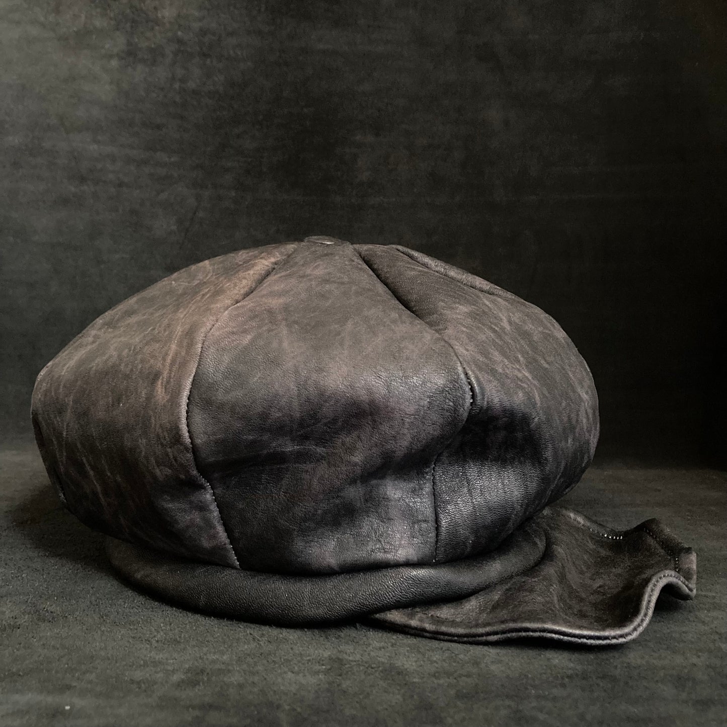 Processed horsehide casquette