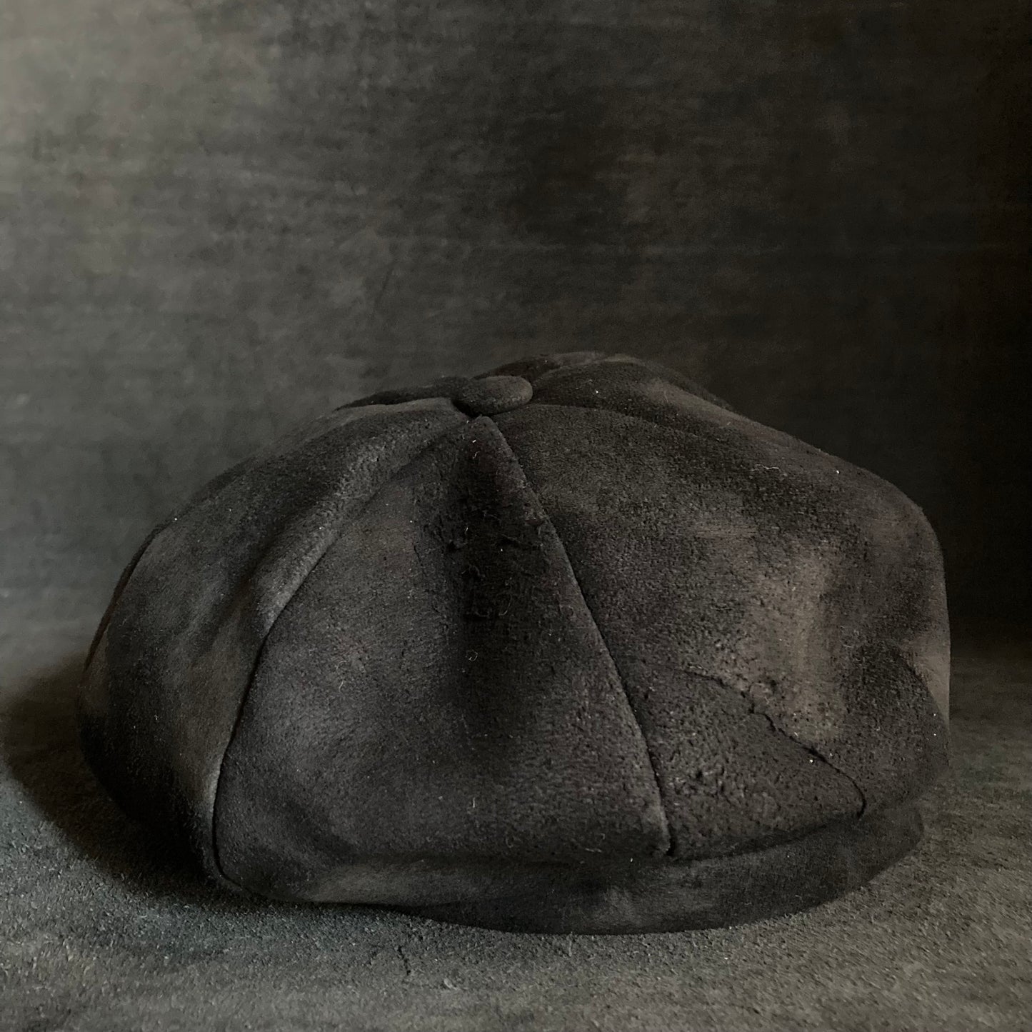 Black  leather bleached casquette