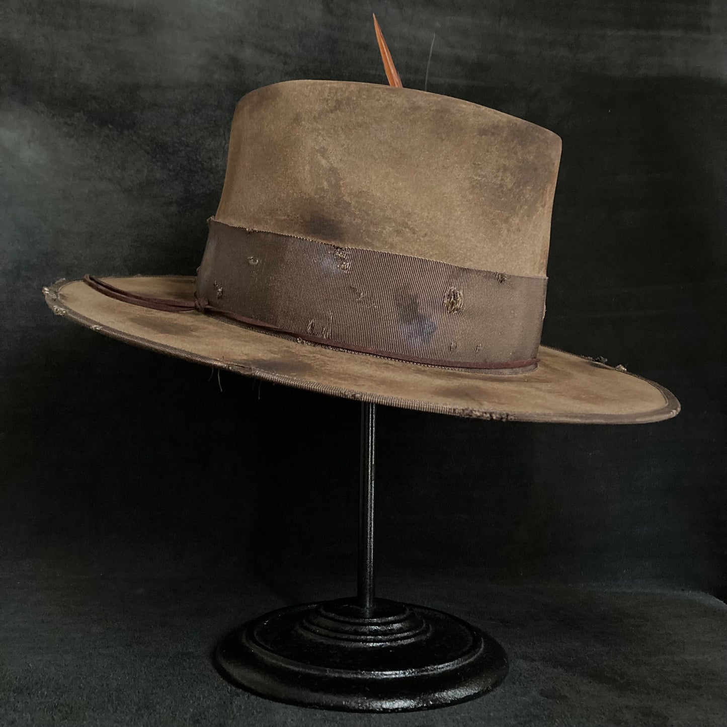 Mocha burnt finish fedora hat