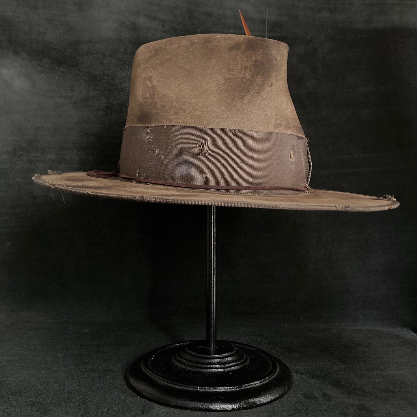 Mocha burnt finish fedora hat