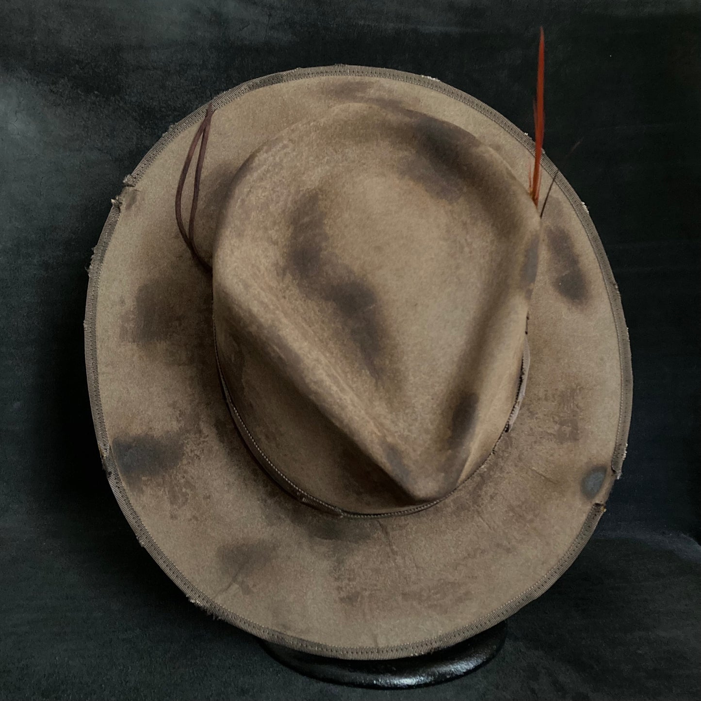 Mocha burnt finish fedora hat