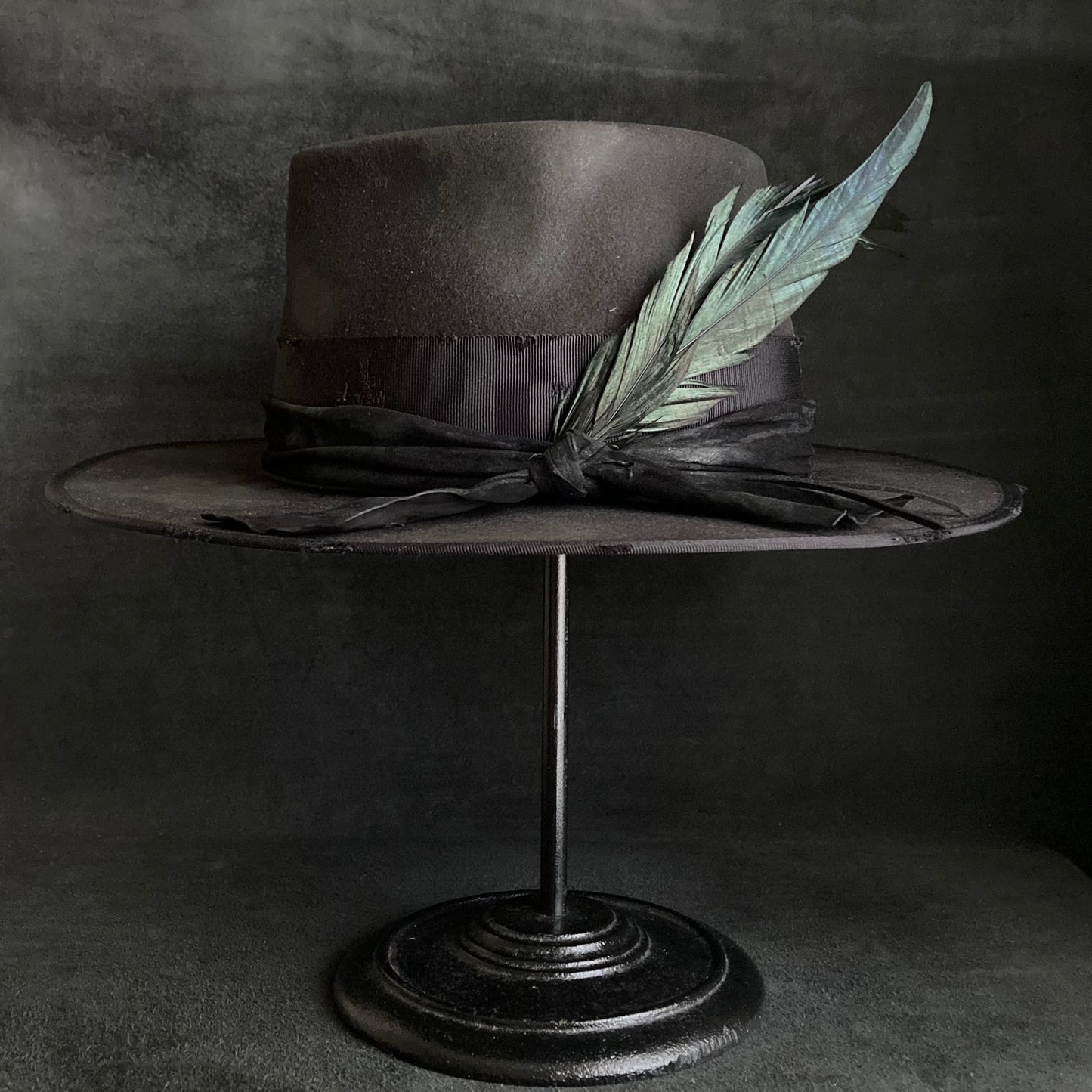 Rhombus burned rabbit hat