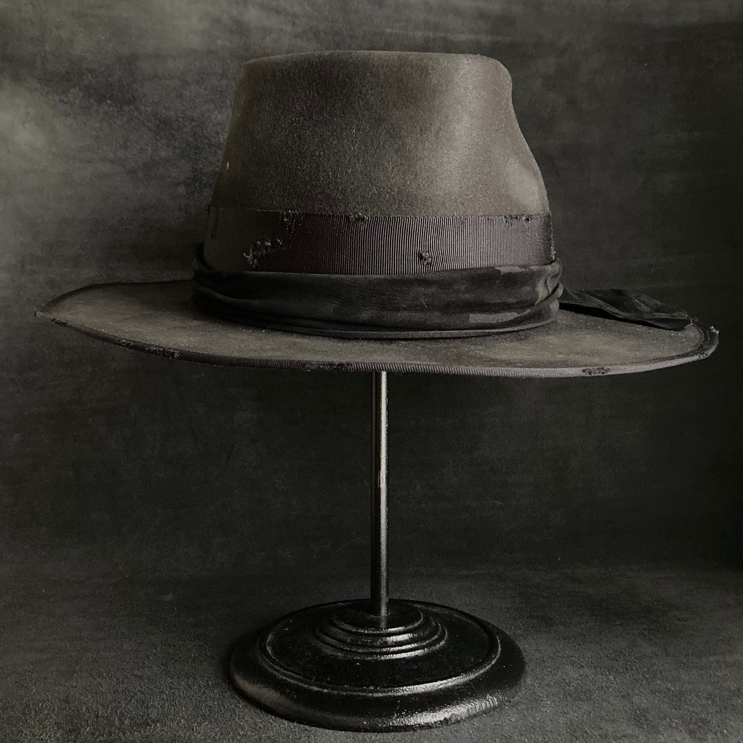 Rhombus burned rabbit hat